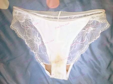 性感纯欲白色蕾丝原味内裤的正面照片 - 缩略图