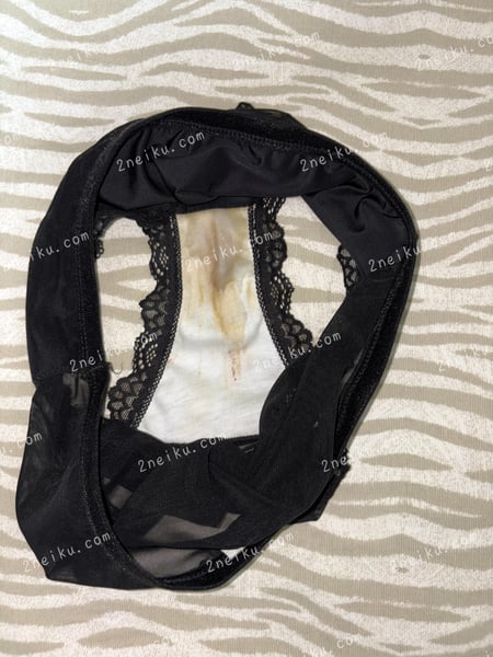 黑色网纱蕾丝边原味内裤真实痕迹照片 - 缩略图