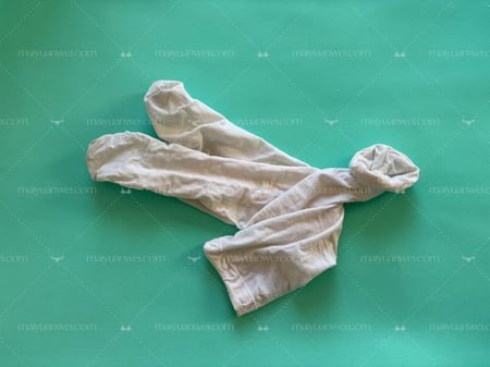 白色原味长筒袜的高清照片 - 缩略图