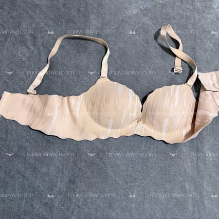 性感光面无痕聚拢原味胸罩 - 二手内衣 - 2NeiKu - 缩略图