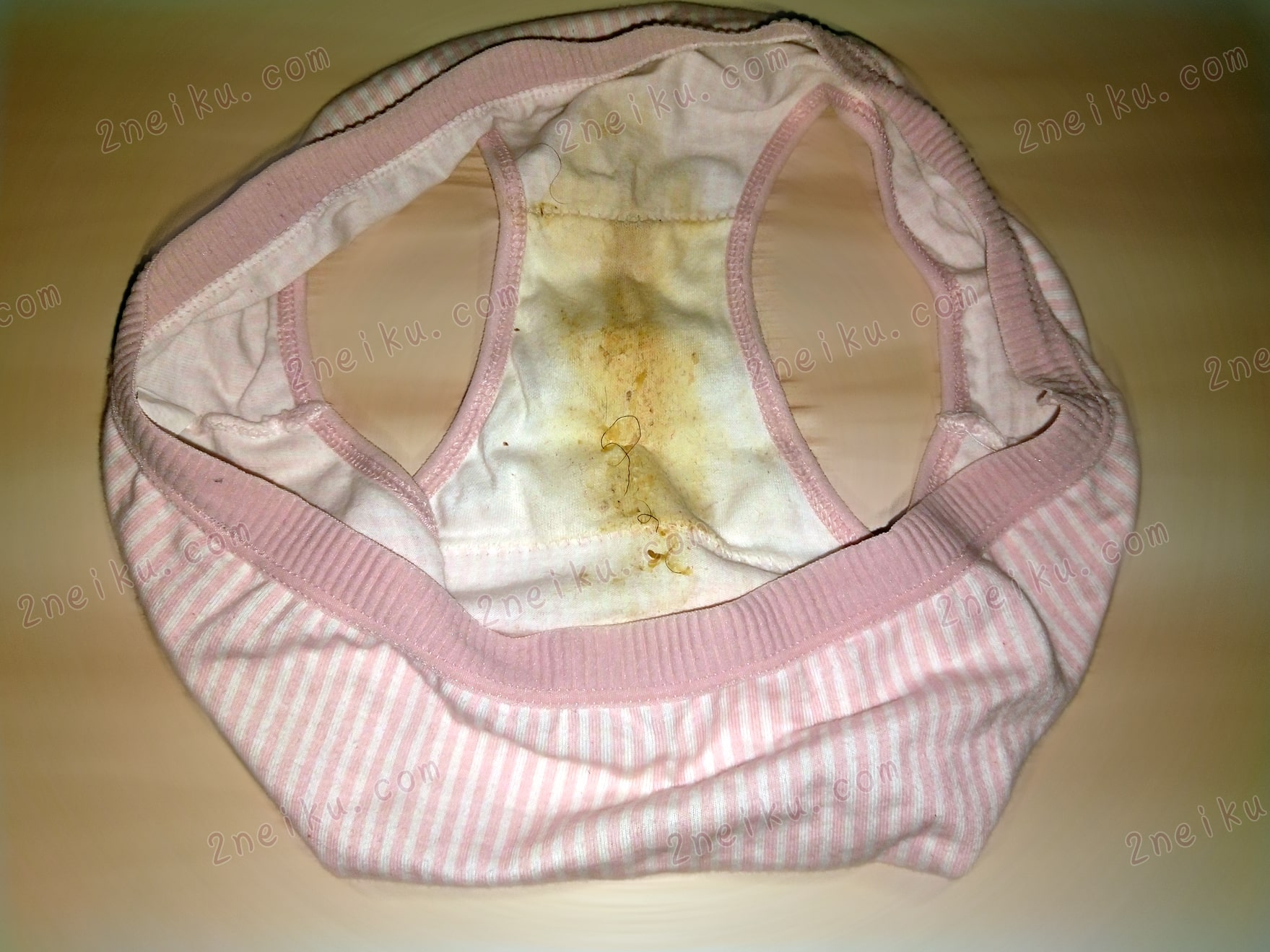 粉色条纹纯棉原味内裤