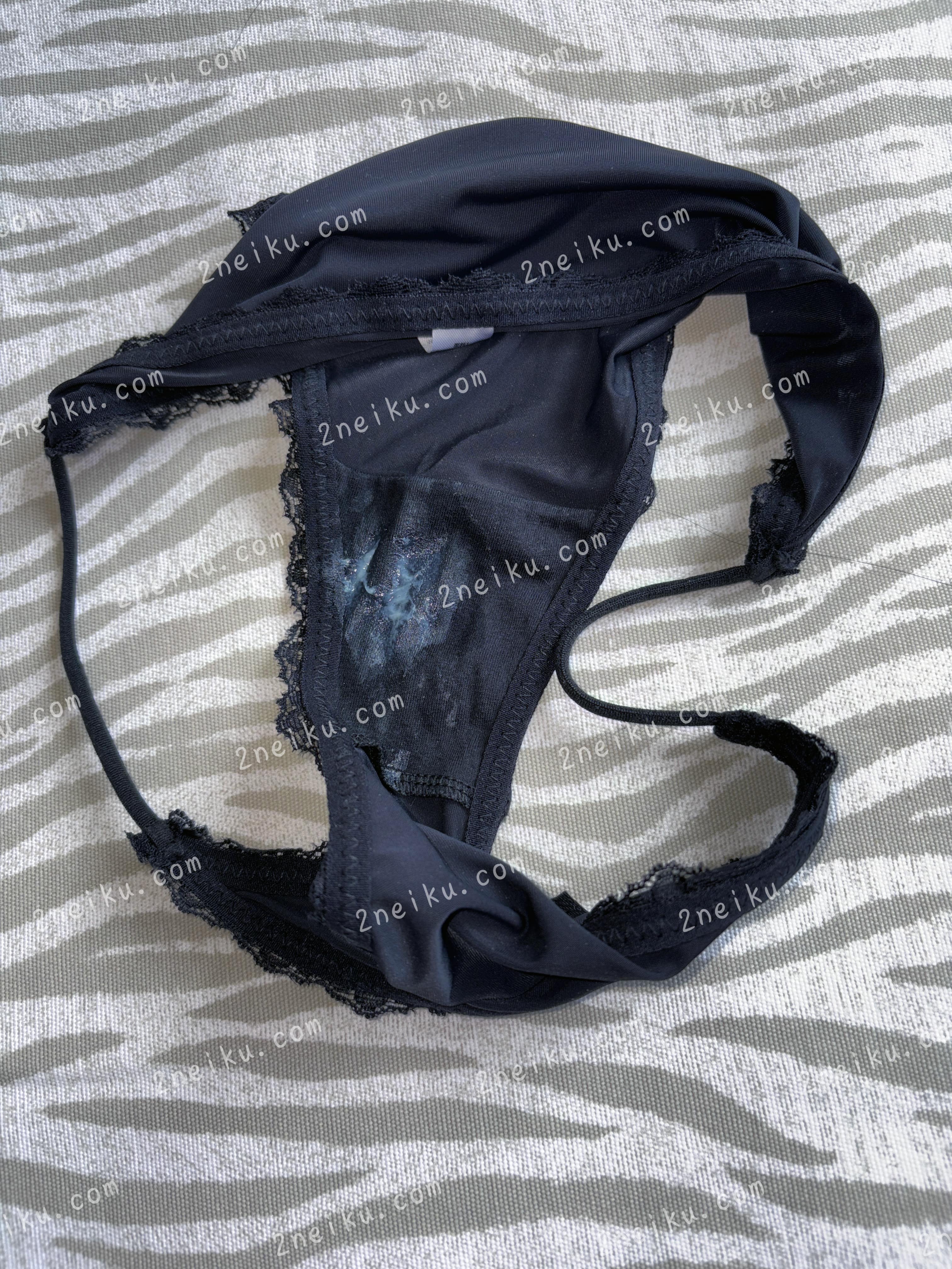 冰丝无痕低腰蕾丝边性感细带原味内裤裆部痕迹照片